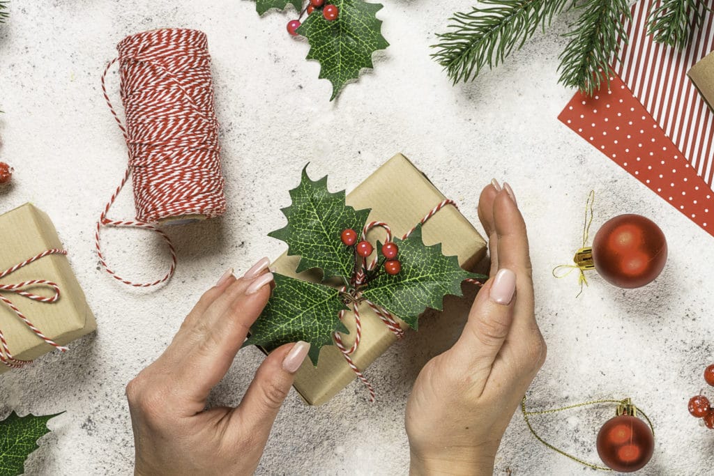 101 Holiday Gift Wrapping Ideas To Make Your Christmas Bright - A Bunch Of Broccoli Sitting Next To A Knife - Christmas Ornament