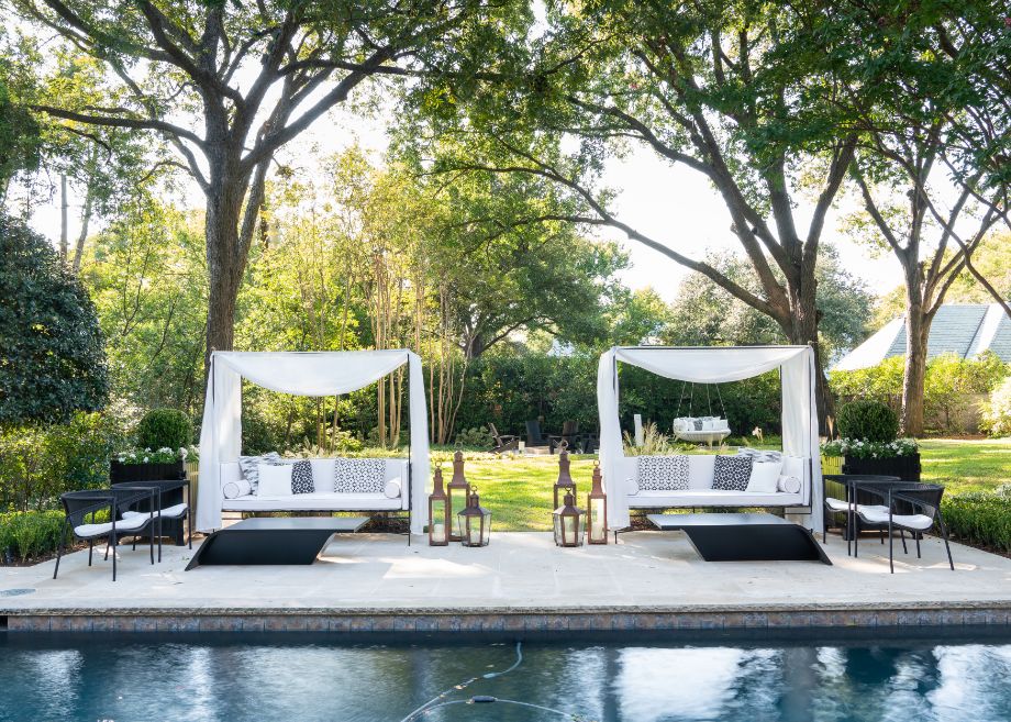 Luxury Pool & Backyard Ideas from Kips Bay Showhouse Dallas by Melissa Gerstle D'KOR HOME Interiors | Best Interior Designers Dallas TX Traditional Home Decor Ideas Traditional Home Decor Ideas